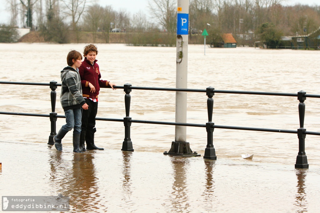 2011-01-15 Hoog water, Deventer 019